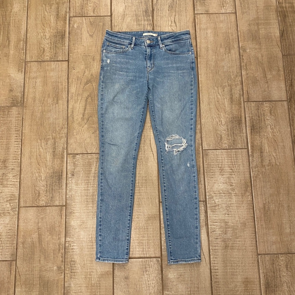 Levis 711 Skinny Jeans 28 Light Wash Distressed Denim Classic Grunge Casual